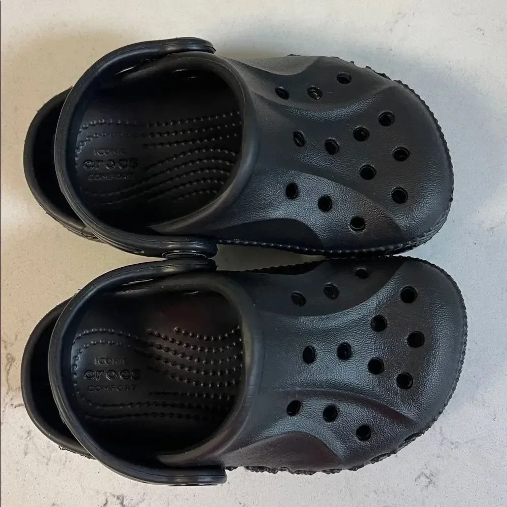 Crocs Kids' Baya Clog Walker - Toddler Kids Black Clogs Size 6